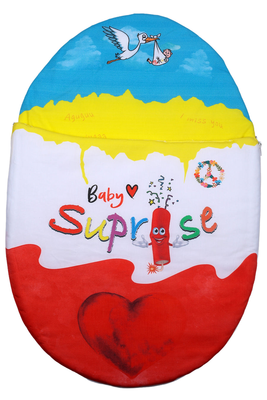 Vorderansicht des Baby♡Suprise® Dream Amora Amora Schlafsacks mit roten Herzmotiv