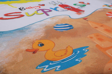 Nahaufnahme des Strand- und Entenmotiv auf dem Baby♡Suprise® Dream Eiora Mare Schlafsack