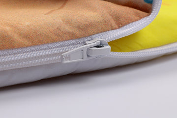 Reißverschluss und gelbes Innenfutter des Baby♡Suprise® Dream Eiora Mare Schlafsacks