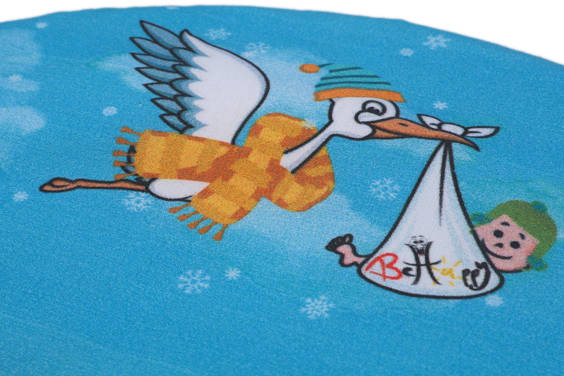 Detailansicht des Storchenmotivs auf dem Baby♡Suprise® Dream Eiora Pingu Schlafsack