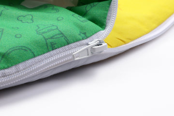 Reißverschluss und gelbes Innenfutter des Baby♡Suprise® Dream Wonder Green Schlafsacks