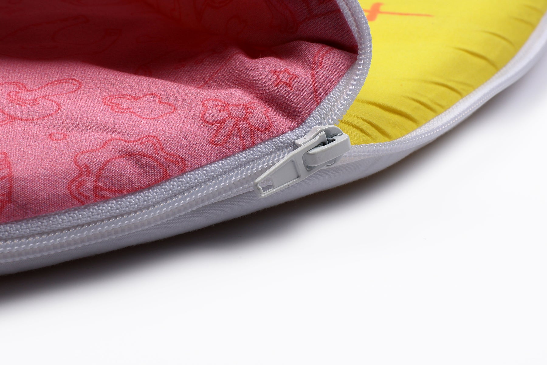 Reißverschluss und gelbes Innenfutter des Baby♡Suprise® Dream Wonder Pink Schlafsacks